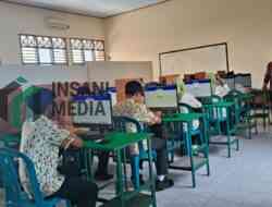 Monitoring Hari Keempat TKA, Komisi IV DPRD Blitar Pastikan Ujian SMP Berjalan Tertib dan Minim Kendala