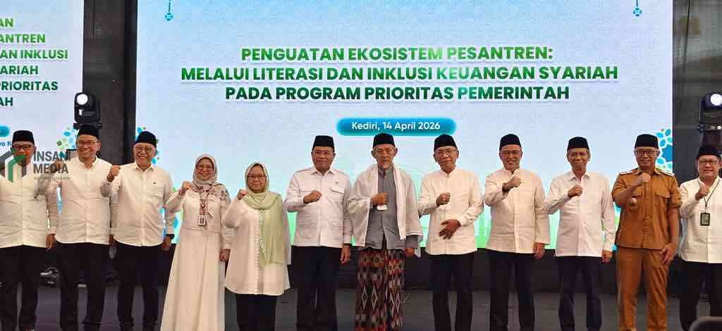 OJK Gelar Sosialisasi Kemandirian Ekonomi dengan Pondok Pesantren di Kediri