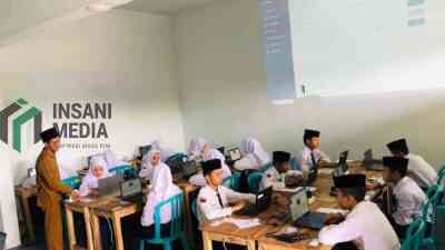 Sebanyak 2.270 Siswa SMP Kota Blitar Ikuti Tes Kemampuan Akademik Hari Pertama