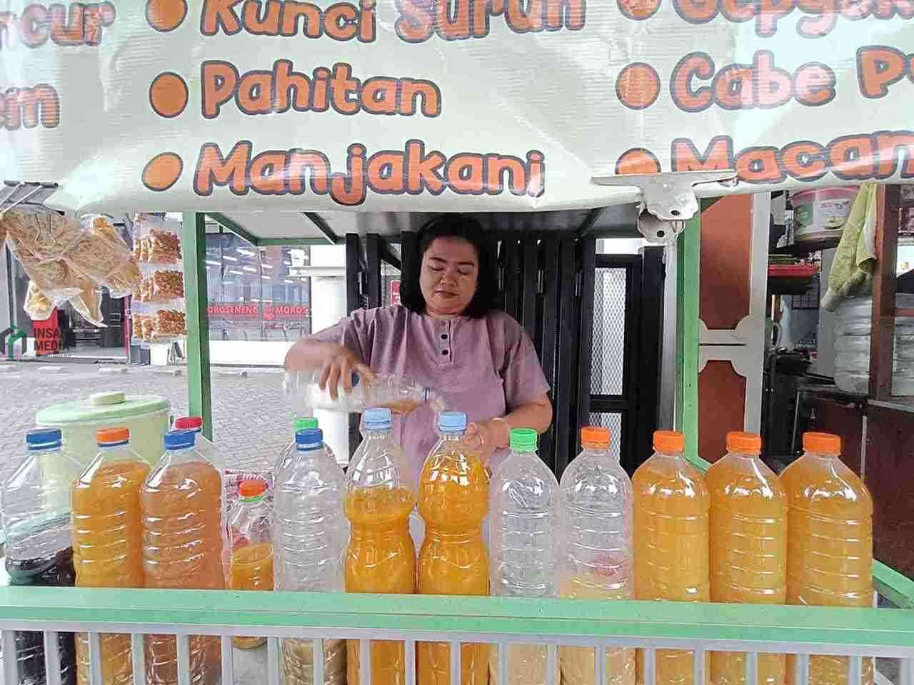 Penjual Jamu UMKM