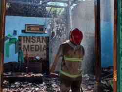 Diduga Konsleting Listrik, Rumah Lansia di Ponggok Blitar Terbakar, Kerugian Capai Rp30 Juta