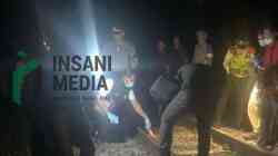 Polisi Melakukan Olah Tempat Kejadian Perkara di Lokasi Pemuda Terlindas Kereta Api Majapahit di Wlingi Blitar