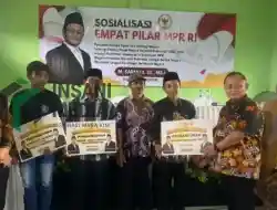 Intervensi Infrastruktur Perdesaan, M. Sarmuji Salurkan Empat Paket Aspirasi di Pikatan