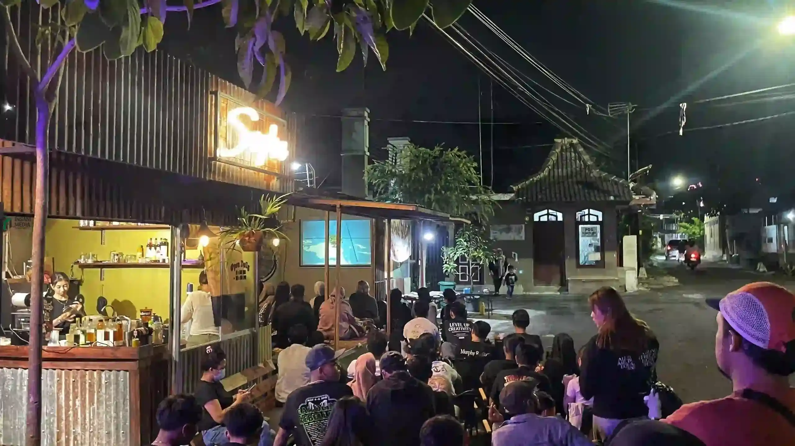 Nobar Pesta Babi