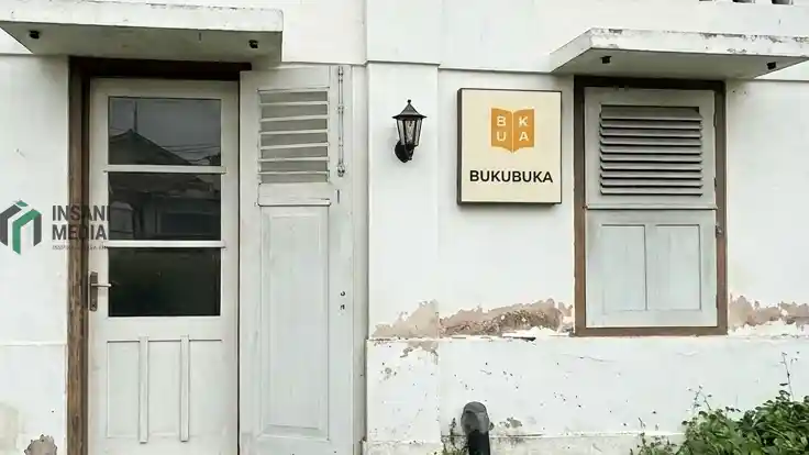 BukuBuka Kanigoro
