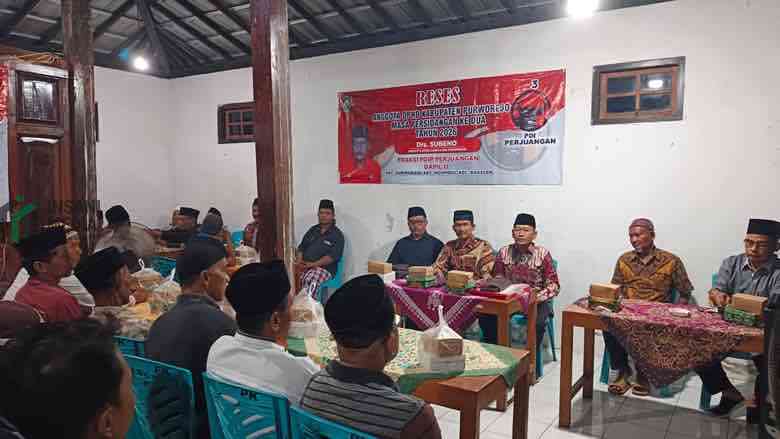 Anggota DPRD Kabupaten Purworejo dari Fraksi PDI Perjuangan Drs. Subeno Reses untuk Serap Aspirasi Warga Desa Jogoboyo Kecamatan Purwodadi Kabupaten Purworejo Jawa Tengah