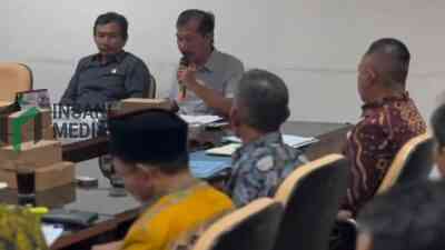 Komisi I DPRD Kabupaten Blitar Dorong Penyelesaian Polemik Kades PAW Jambewangi Lewat Musyawarah