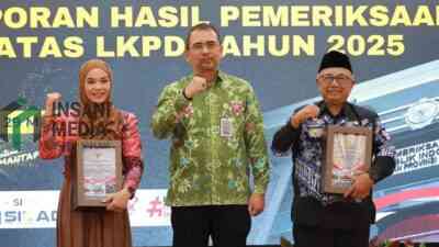 Kepala Perwakilan BPK Provinsi Jawa Timur Yuan Candra Djaisin Bersama Bupati Blitar Rijanto