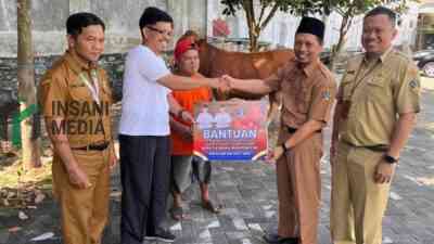 Pemkab Blitar Serahkan 11 Hewan Kurban untuk Masyarakat