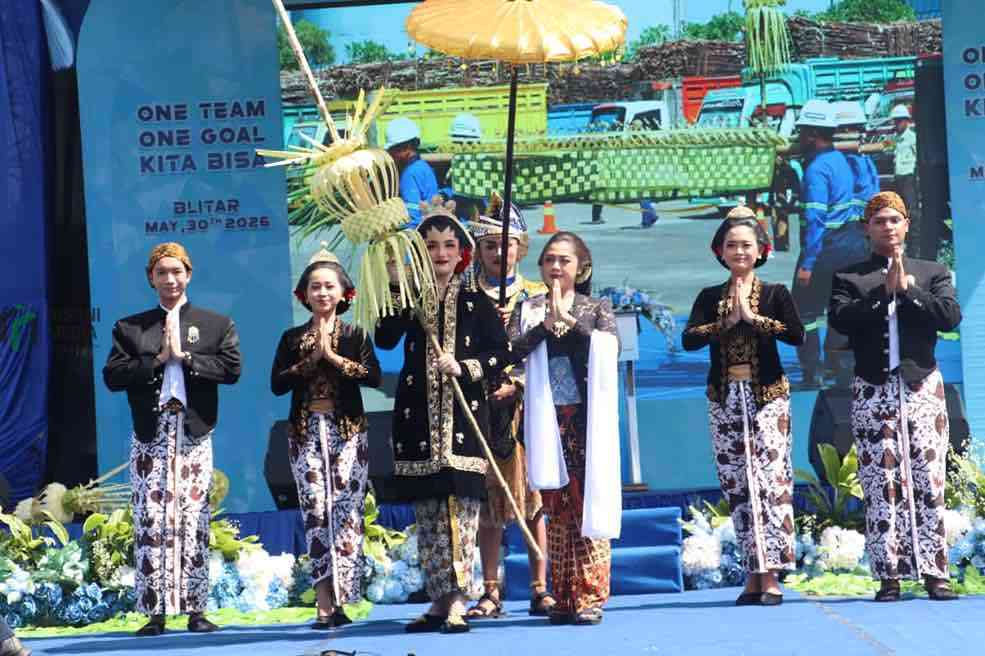 Temanten Tebu Menandai Dimulainya Musim Giling Tebu di PT RMI