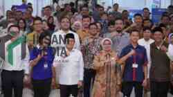Menko PM Abdul Muhaimin Iskandar membuka Kebumen Job Fair dan Pekerja Migran Indonesia PMI Expo 2026 di Gedung Pertemuan Sekretariat Daerah Setda Kebumen