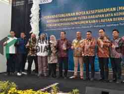 Menkop Ferry Juliantono Saksikan Kerjasama Koppem Raharja dan Koppem Kana Gandeng Petani Tebu Pasok Indogula