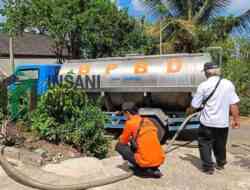 BPBD Blitar Salurkan 12 Ribu Liter Air Bersih untuk Warga Wates Terdampak Kemarau