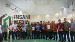 Percepat Program Reforma Agraria, Pemkab Blitar Serahkan 852 Sertifikat Tanah Redis