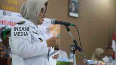 Bupati Purworejo Hj. Yuli Hastuti S.H