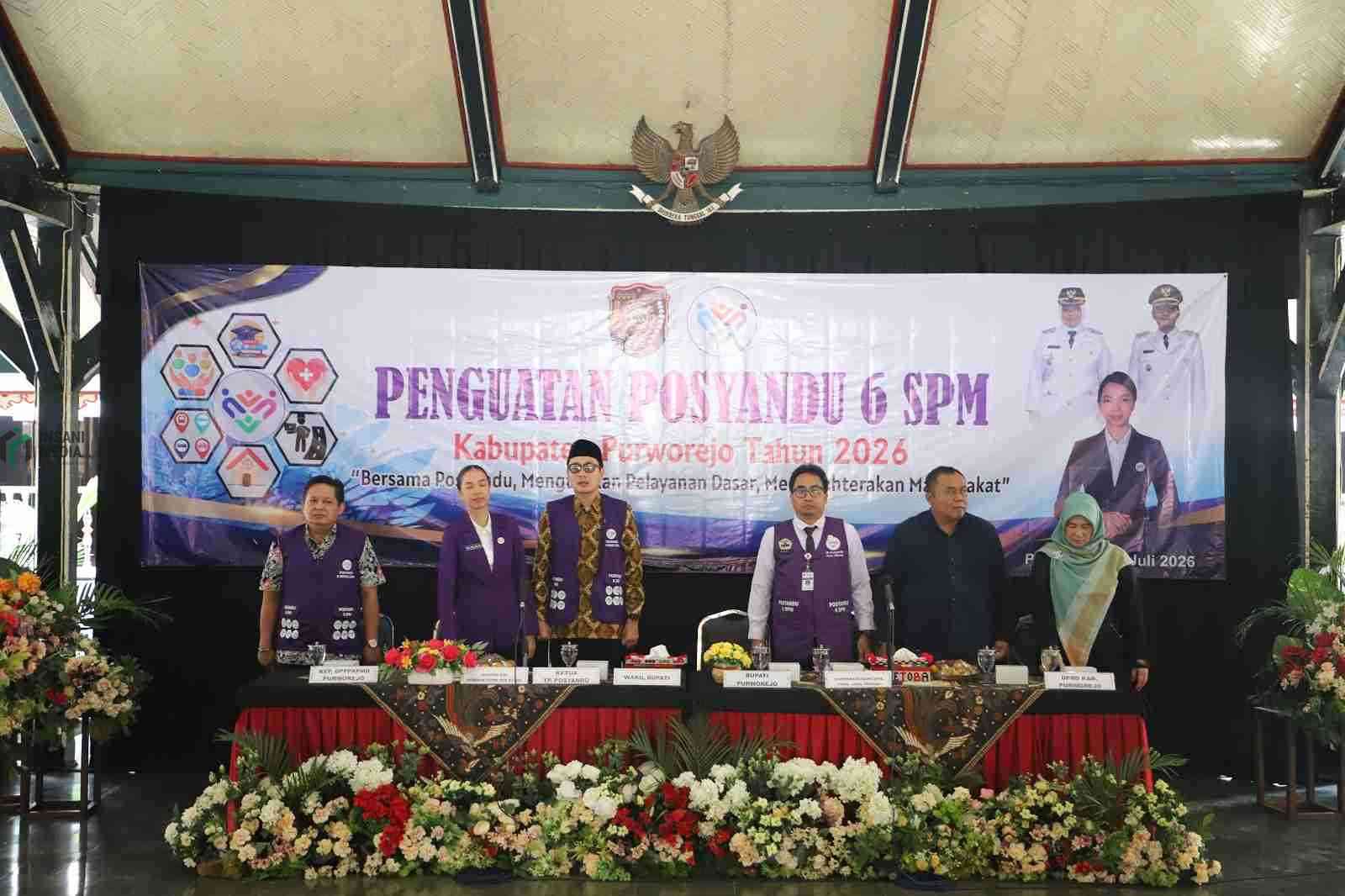 Pemkab Purworejo Perkuat Peran Posyandu untuk Tingkatkan Kesejahteraan Warga Bupati Purworejo Yuli Hastuti S.H. dan Wakil Bupati Dion Agasi Setiabudi S.I.Kom M.Si saat Menghadiri Penguatan Posyandu 6 Standar Pelayanan Minimal SPM