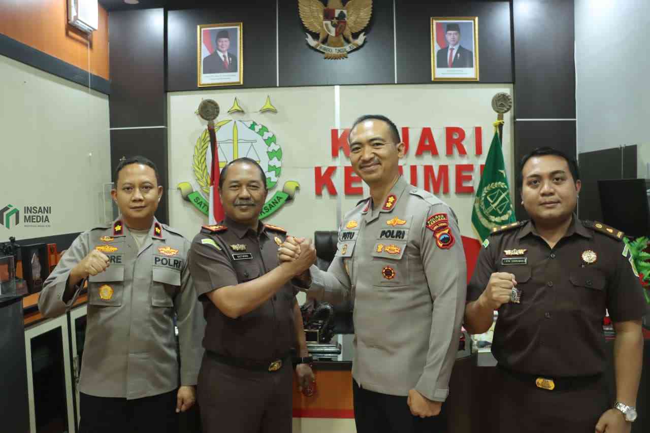 Kapolres Kebumen AKBP I Putu Bagus Krisna Purnama Dandim 0709Kebumen Letkol Inf Eko Majlistyawan dan Kepala Kejaksaan Negeri Kebumen Sutikno Komitmen Menjaga Keamanan di Kebumen