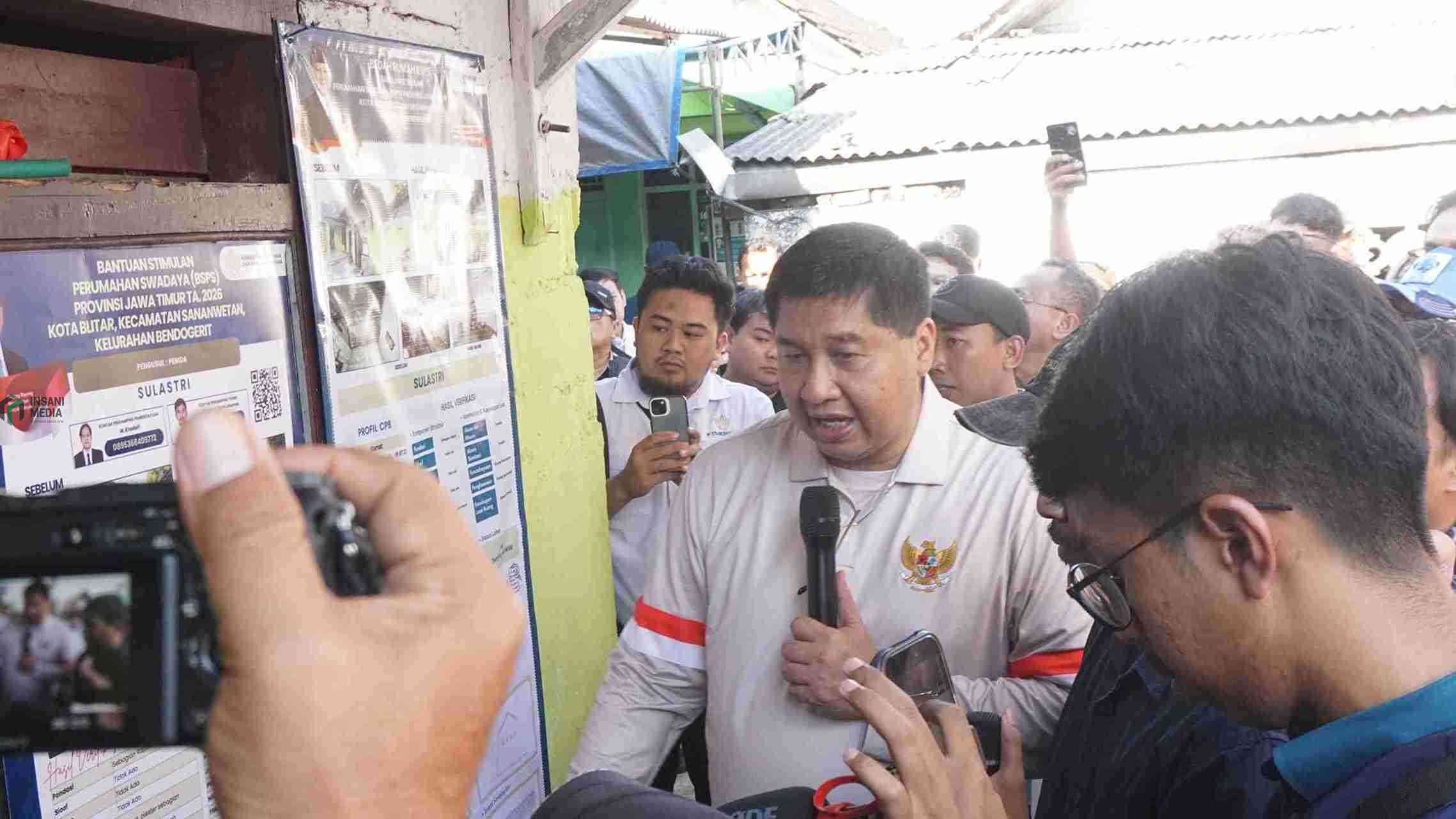 Kuota Bedah Rumah Kota Blitar Naik Jadi 744 Unit Menteri Perumahan dan Kawasan Permukiman PKP Maruarar Sirait saat Mengujungi Kota Blitar