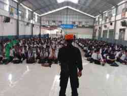 KAI Daop 7 Madiun Edukasi Ratusan Siswa demi Tingkatkan Keselamatan di Perlintasan Kereta