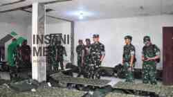 Pangdam IV/Diponegoro Pastikan Pembangunan Yonif TP Perkuat Pertahanan dan Ekonomi Daerah Pangdam IV Diponegoro Mayor Jenderal TNI Achiruddin Darojat meninjau progres pembangunan Batalyon Infanteri Teritorial Pembangunan Yonif TP di sejumlah daerah di Jawa Tengah