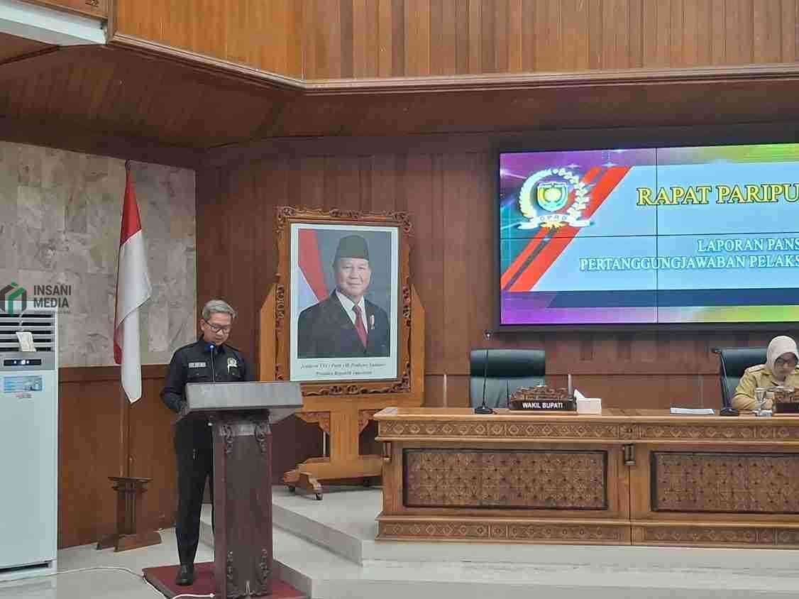 Penyampaian Pandangan Umum PU Fraksi Fraksi DPRD Kabupaten Purworejo tentang Ranperda Pertanggungjawaban APBD 025