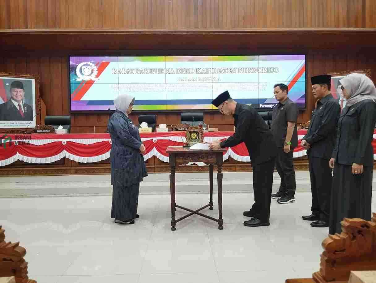 Rapat Paripurna DPRD Kabupaten Purworejo Pengesahan Rancangan Perubahan Kebijakan Umum APBD dan Perubahan Prioritas Plafon Anggaran Sementara KUA PPAS Tahun Anggaran 2026