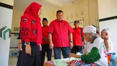 PDI Perjuangan Kediri Salurkan 1.900 Paket Sembako untuk Lansia dan ODGJ