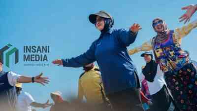 Warga Kabupaten Purworejo Meramaikan Car Free Day sebagai Semangat Gerakan Masyarakat Aktif dan Bugar GEMAR di kawasan Car Free Day CFD Alun Alun Purworejo