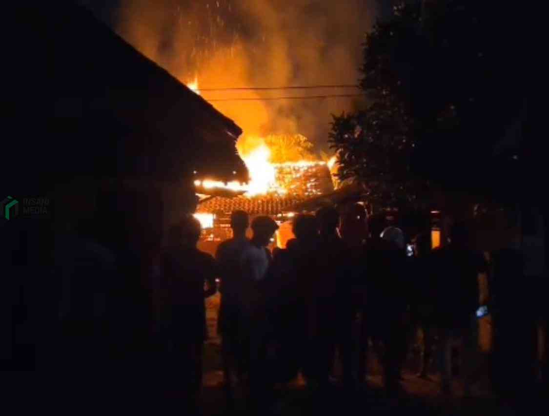 Api Melahap dapur rumah milik Jebrak 73 warga Dusun Ngembul RT 01 RW 02 Desa Ngembul Kecamatan Binangun Kabupaten Blitar