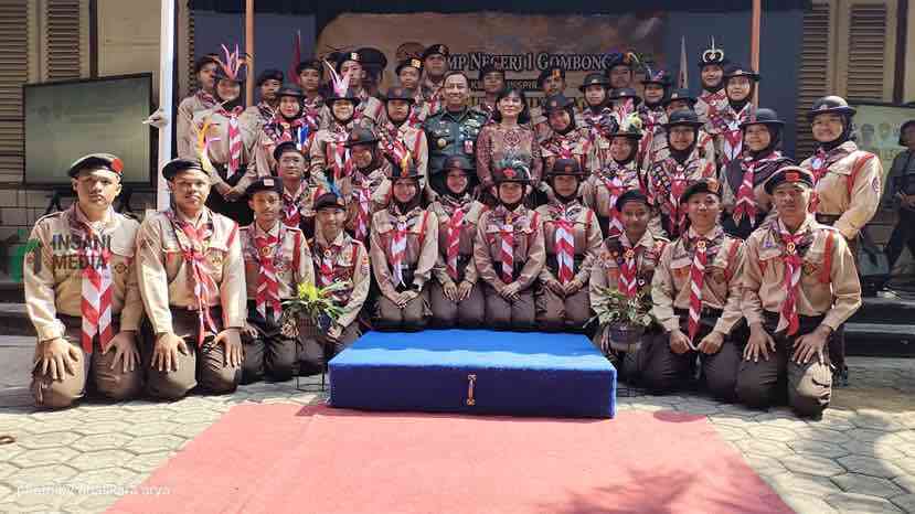 Brigjen TNI Eddy Susanto saat Pulang Mengajar di SMP Negeri 1 Gembong Kebumen