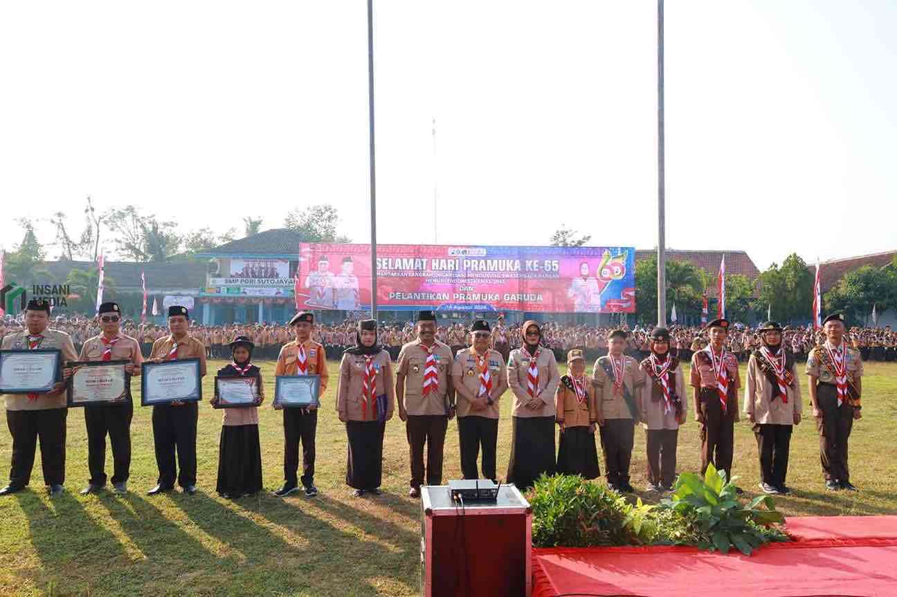 Peringati Hari Pramuka ke-65, Bupati Blitar Dorong Generasi Muda Dukung Swasembada Pangan Bupati Blitar Rijanto Menghadiri Peringatan Hari Pramuka ke 65 di Alun Alun Kanigoro