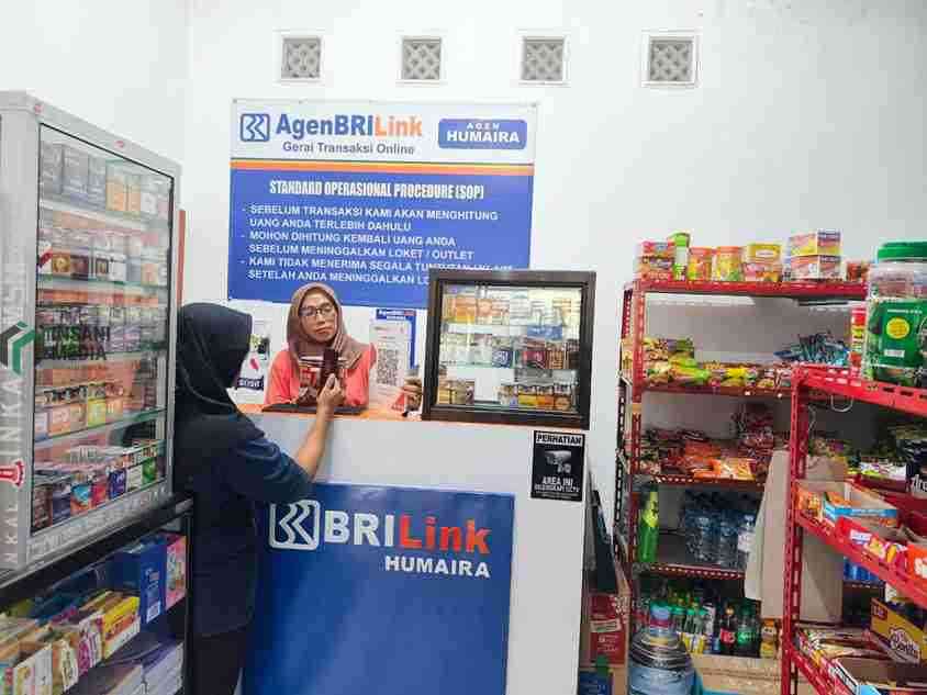 BRI Talun Dorong UMKM Naik Kelas, Fasiatin Kembangkan Usaha sekaligus Perluas Akses Layanan Keuangan Masyarakat Fasiatin dengan usahanya yang sudah merasakan manfaat sinergi dengan BRI