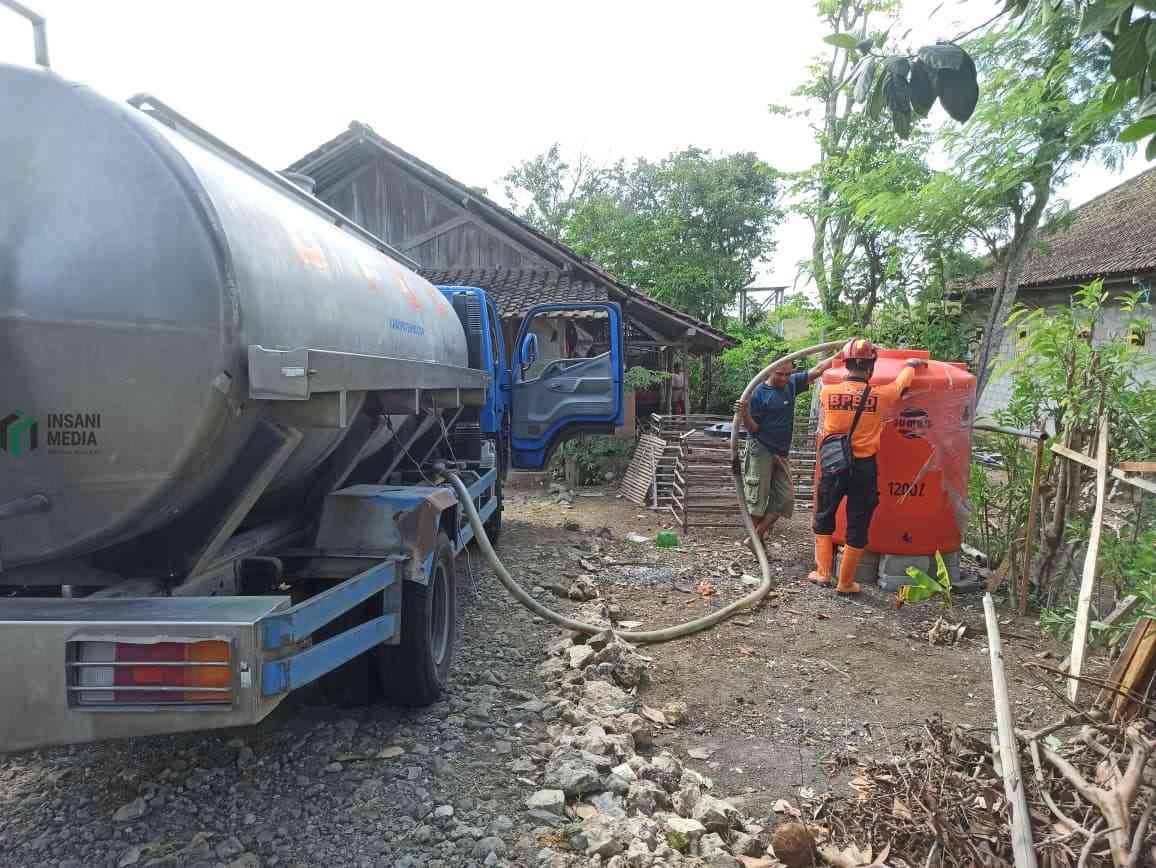 Bukan Sekadar Dropping Air, DPRD Kabupaten Blitar Dorong Solusi Jangka Panjang Hadapi Kekeringan IMG 20260729 WA0085