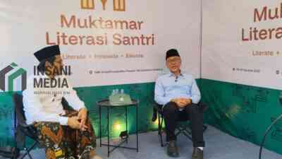 Zulhas Jajal Podcast Santri Usai Buka Muktamar Literasi di Jombang
