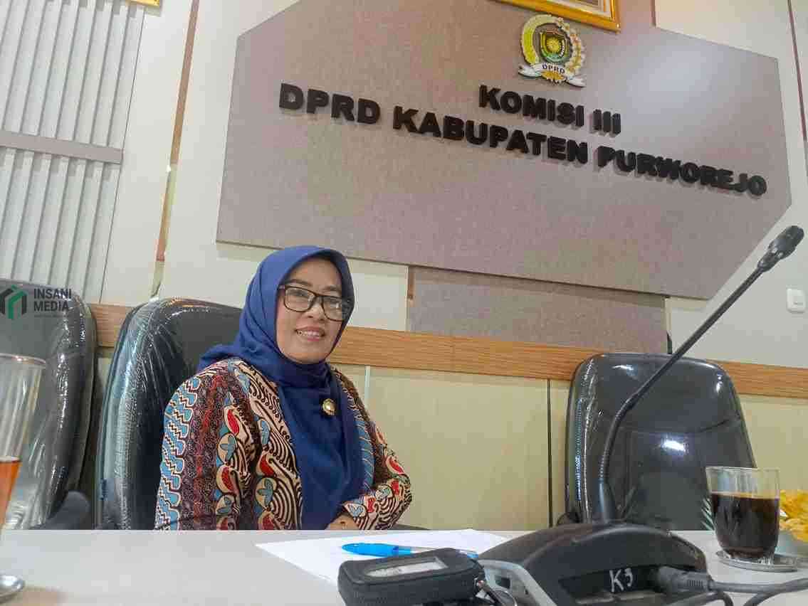 DPRD Purworejo Naikkan Target Pendapatan Parkir, Komisi III Soroti Rayon Berpendapatan Rendah Ketua Komisi III DPRD Kabupaten Purworejo Tursiyati
