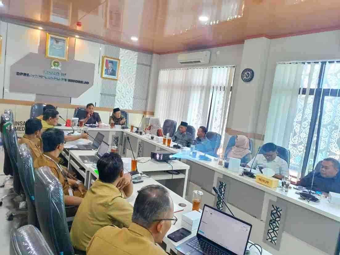 Komisi IV DPRD Purworejo Minta Dindikbud Libatkan Dewan Sejak Awal Penyusunan Renja Komisi IV DPRD Kabupaten Purworejo Rapat Bersama Mitra Terkait