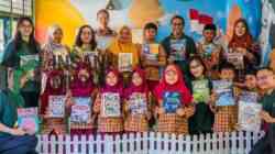 Dukung Budaya Literasi Sejak Dini, MORAZEN Yogyakarta Tambahkan 90 Buku di SDN 1 Temon Wetan
