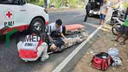 Motor Bertabrakan dengan Mobil di Gebang Perworejo, Dua Korban Dilarikan ke RSUD Tjitrowardojo