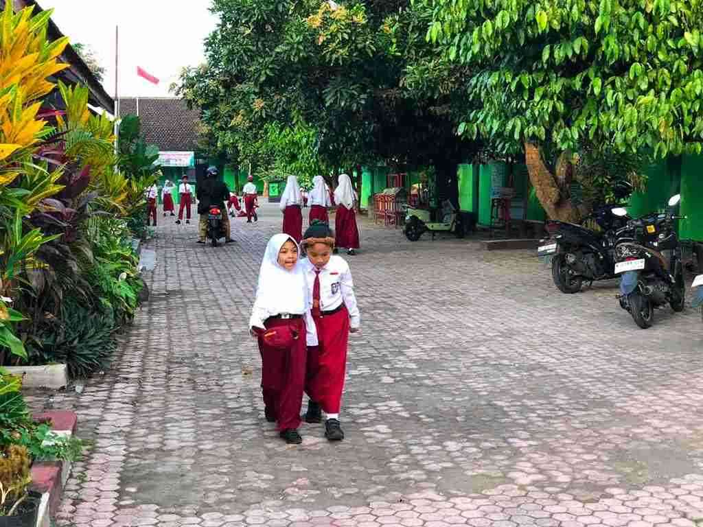 Dindik Kota Blitar Tekankan Pentingnya TK Sebelum Anak Masuk SD Pelajar Siswa SD di Kota Blitar