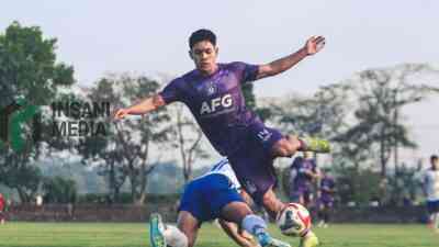Pemain Persik Kediri saat Berlatih
