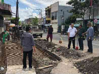 Irigasi Jalan Anggrek Kota Blitar Baru akan Dikerjakan September Mendatang, Lelang Belum Selesai Pembangunan Irigasi Jalan Anggrek Kota Blitar akan Dilaksanakan September Mendatang