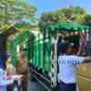 Dishub Kabupaten Blitar Pasang Bendera di Kendaraan Peserta Uji KIR dan Bagikan Voucher Makan Sambut HUT RI ke-81