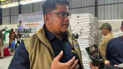 Pimpinan Cabang Perum Bulog Tulungagung Yonas Haryadi Kurniawan