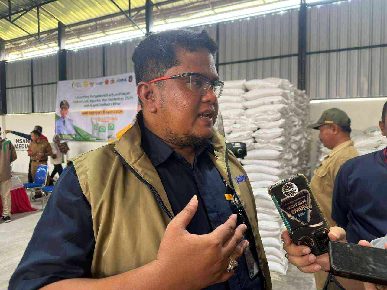 Pimpinan Cabang Perum Bulog Tulungagung Yonas Haryadi Kurniawan