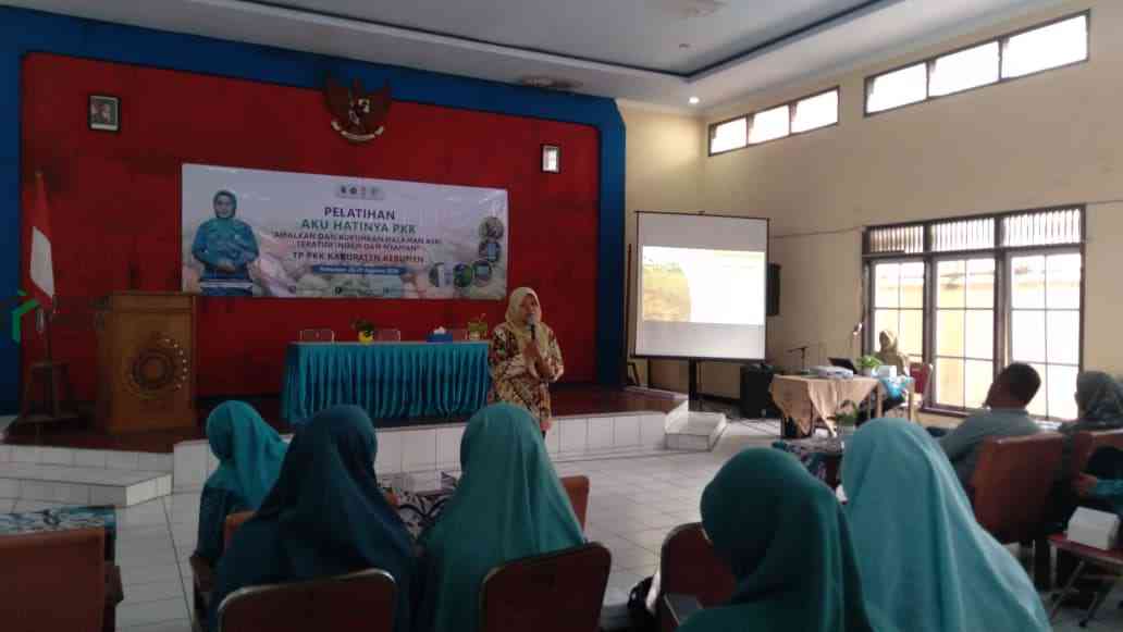 UMNU Kebumen Dorong Warga Manfaatkan Pekarangan Jadi Lahan Produktif UMNU Kebumen Hadir dakam Pelatihan Aku Hatinya PKK yang digelar Tim Penggerak Pemberdayaan dan Kesejahteraan Keluarga TP PKK Kabupaten Kebumen di Gedung PKK Kabupaten Kebumen