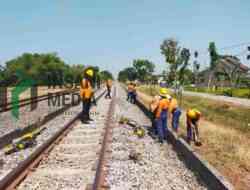 Vice President PT Kereta Api Indonesia (Persero) Daop 7 Periksa Jalur Madiun–Kertosono untuk Jaga Keselamatan Perjalanan KA