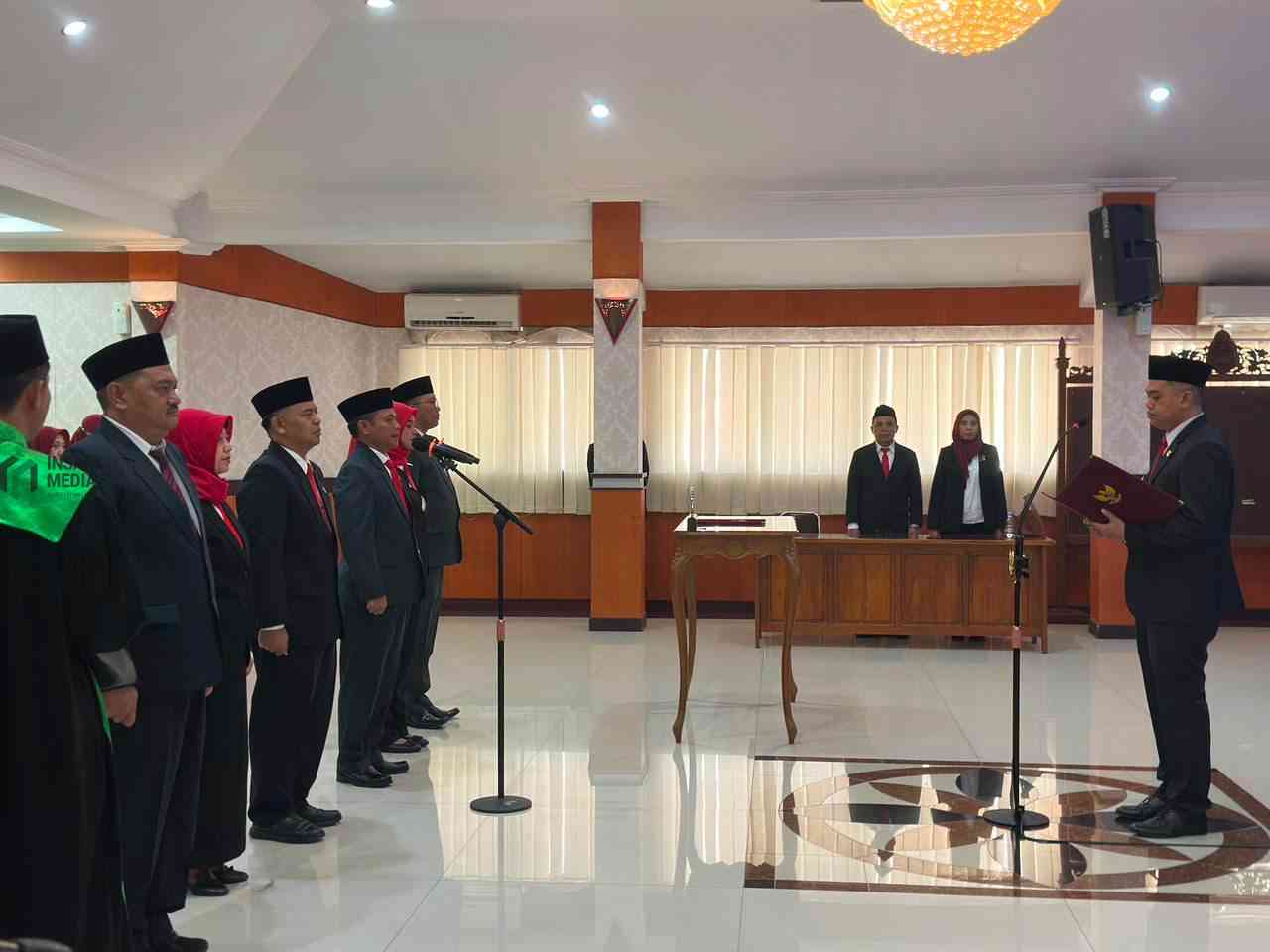 Walikota Blitar Lantik 6 Kepala OPD, 2 Jabatan Strategis Masih Kosong, Apa Saja ? Walikota Blitar Syauqul Muhibbin Melantik Kepala OPD