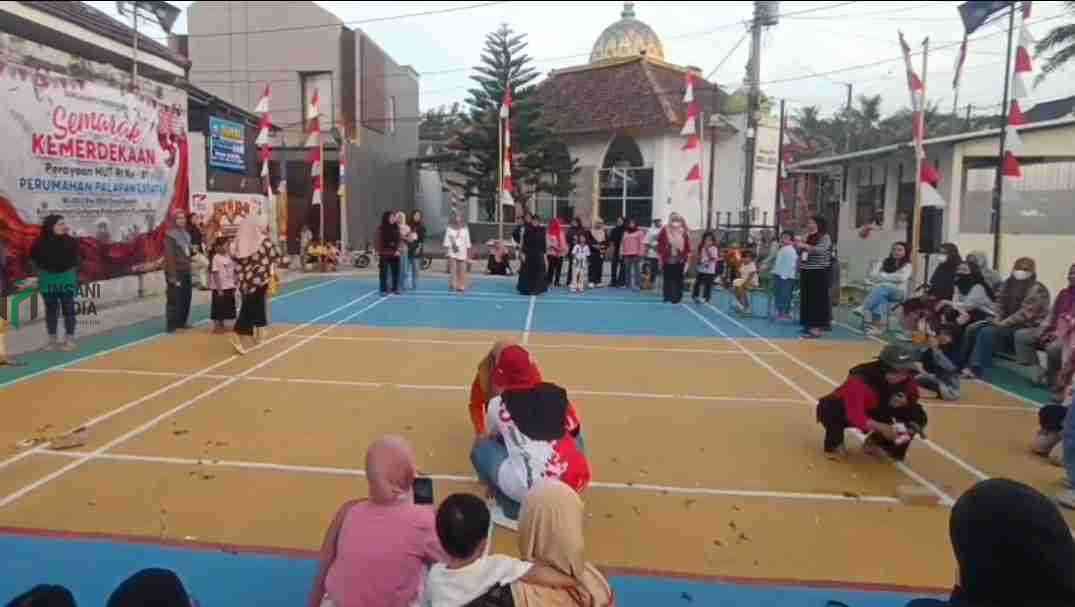Warga Palapan Estate Gebang, Purworejo Semarakkan HUT ke-81 RI dengan berbagai Lomba Warga Palapan Estate Gebang Purworejo Semarakkan HUT ke 81 RI dengan berbagai Lomba