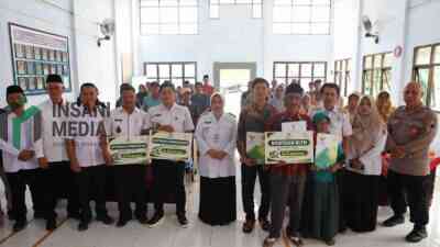 BAZNAS Purworejo Beri Bantuan 72 Jamban Sehat dan Perbaiki RTLH untuk Warga Mranti dan Lugosobo