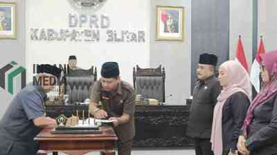 DPRD Kabupaten Blitar Sahkan Perda Pariwisata dan Irigasi, Berikan Kepastian Hukum 